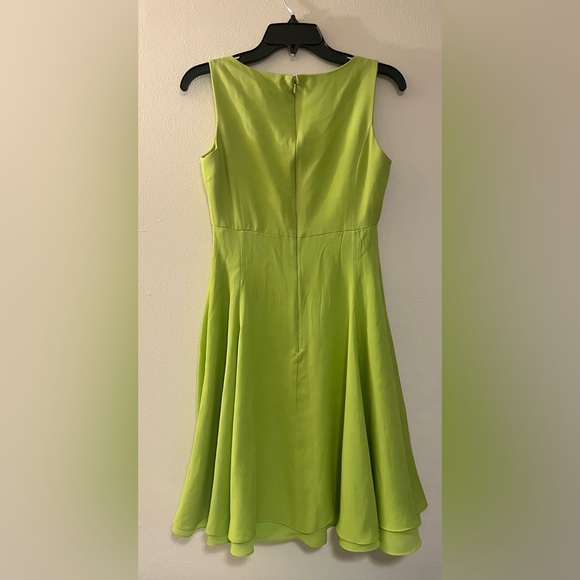 Vintage Kay Unger lime green dress runs small - Picture 2 of 12